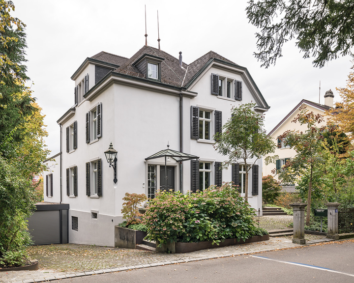 Fassadensanierung und Carport 